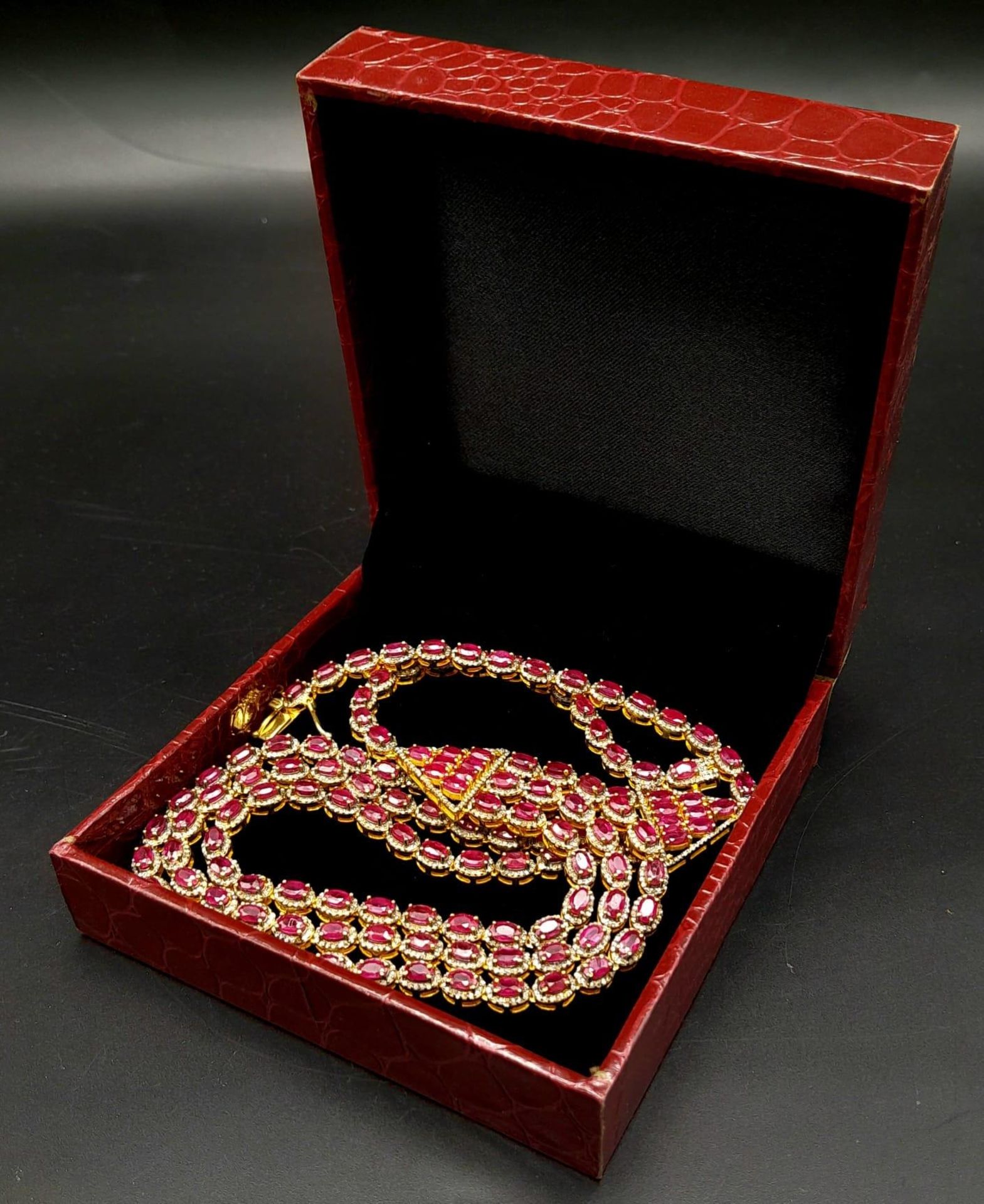 An Asian-Inspired Three Row Ruby and Diamond Necklace -with 33ctw of Rubies and with 3ctw Approx - Image 6 of 9