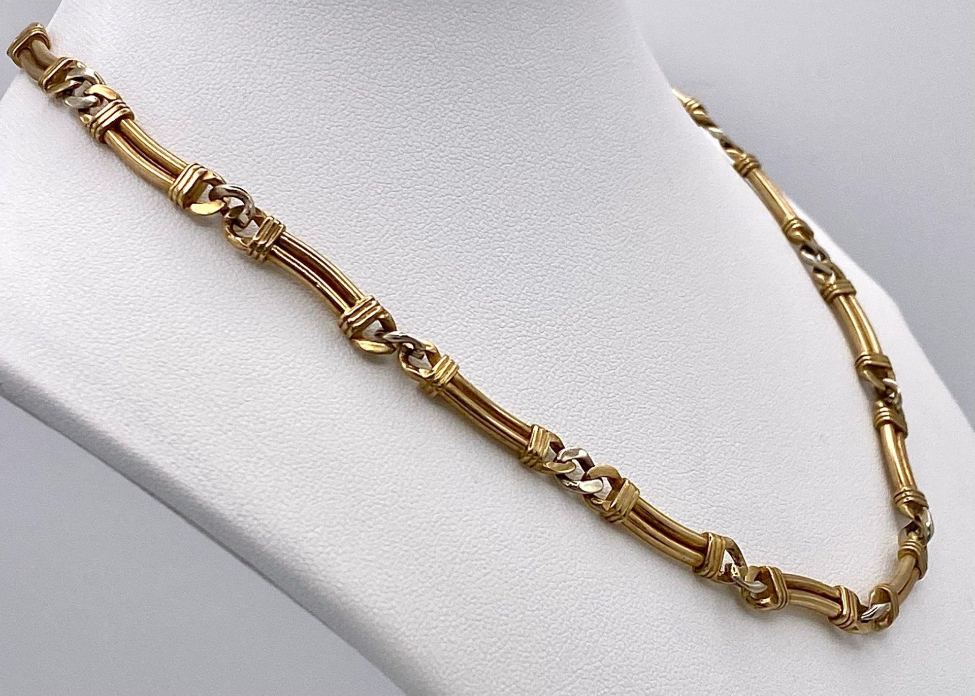 A Vintage 9K Yellow Gold Double Bar Necklace with Curb Spacers. 40cm. 21.2g weight. - Bild 2 aus 5