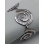 A stylist 925 silver spiral link bracelet. Total weight 17.8G. Total length 21cm.