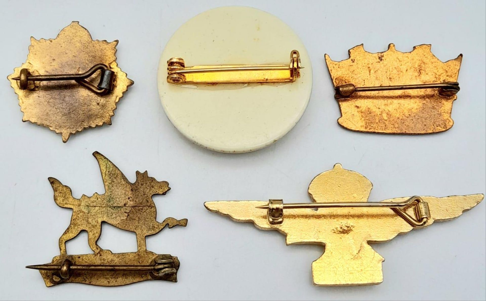 5 x WW2 Sweethearts Brooches. Army x 2 Navy, Air force and Marines. - Image 3 of 3