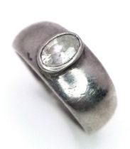 A vintage 925 silver Zirconia ring. Total weight 4.3G. Size P.