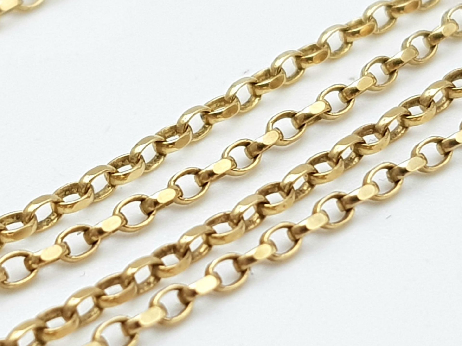 A Vintage 9K Yellow Gold Delicate Necklace. 60cm. 2.9g weight. - Image 2 of 3