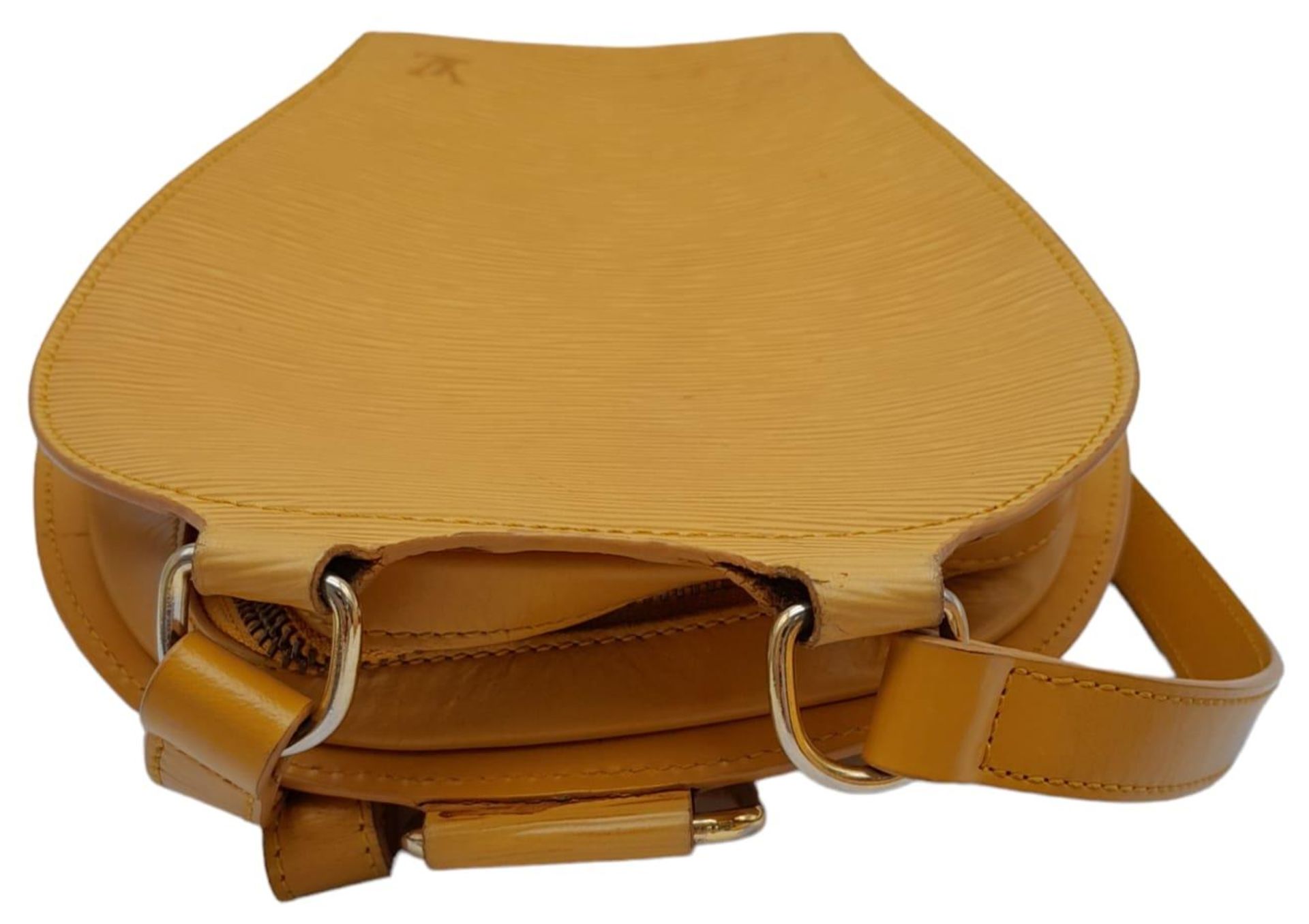A Louis Vuitton Yellow 'Mabillon' Backpack. Epi leather exterior with gold-toned hardware, the - Bild 4 aus 9