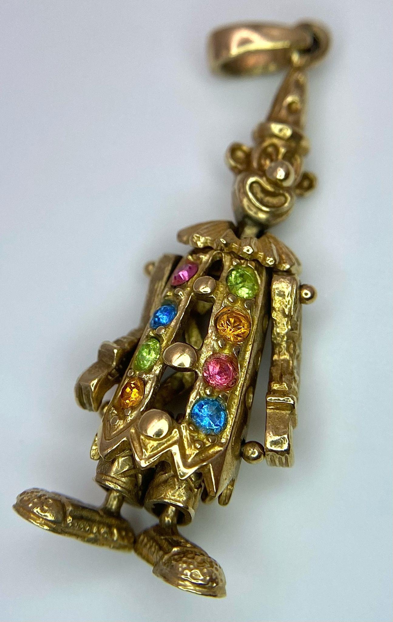 An Amazing Vintage 9K Yellow Gold Multi-Gemstone Articulated Clown Pendant. Citrine, topaz, - Image 2 of 6