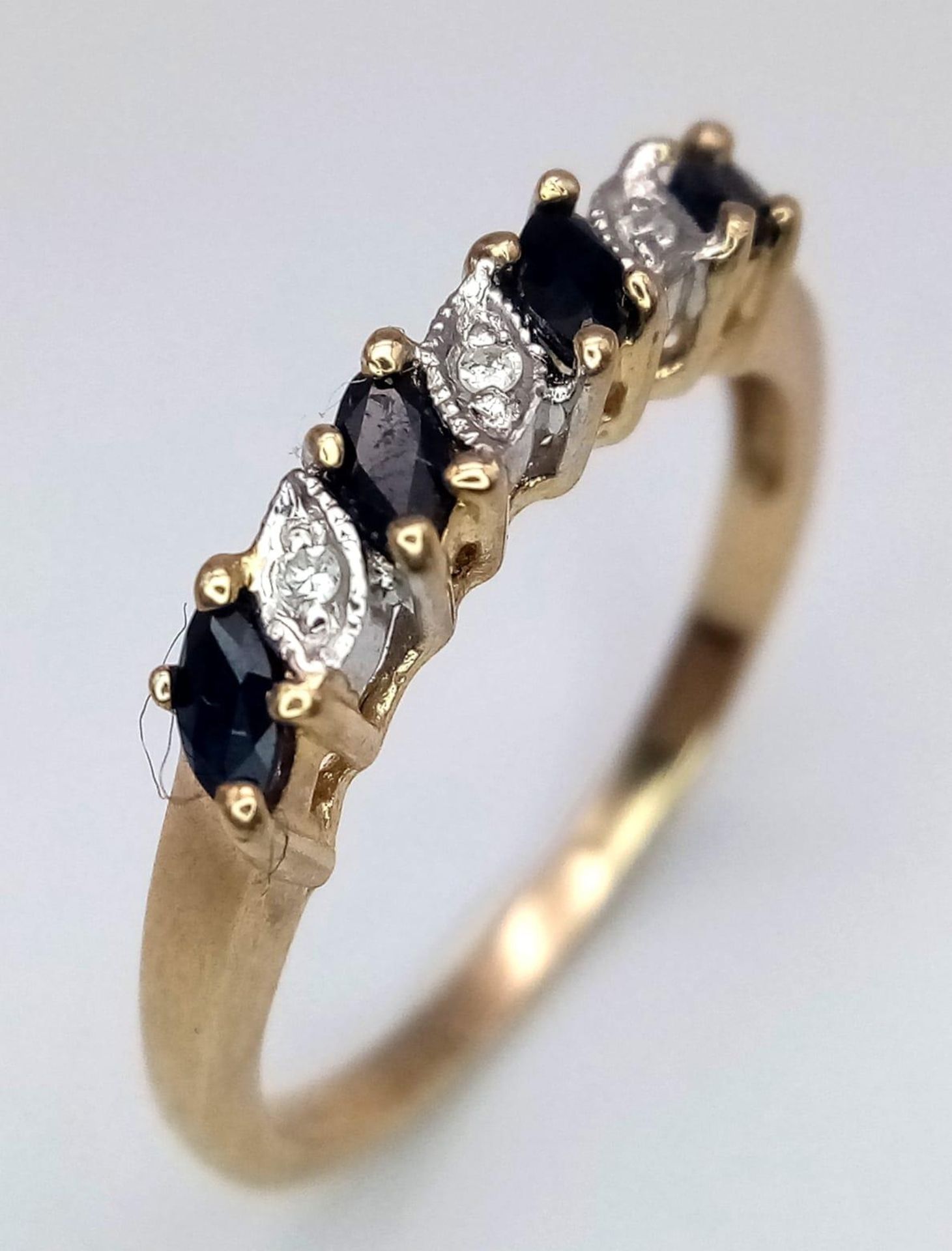 A 9K YELLOW GOLD DIAMOND & SAPPHIRE, SET IN THE LEAVES DESIGN RING 2.4G SIZE P 1/2 SC 4022 - Bild 2 aus 5