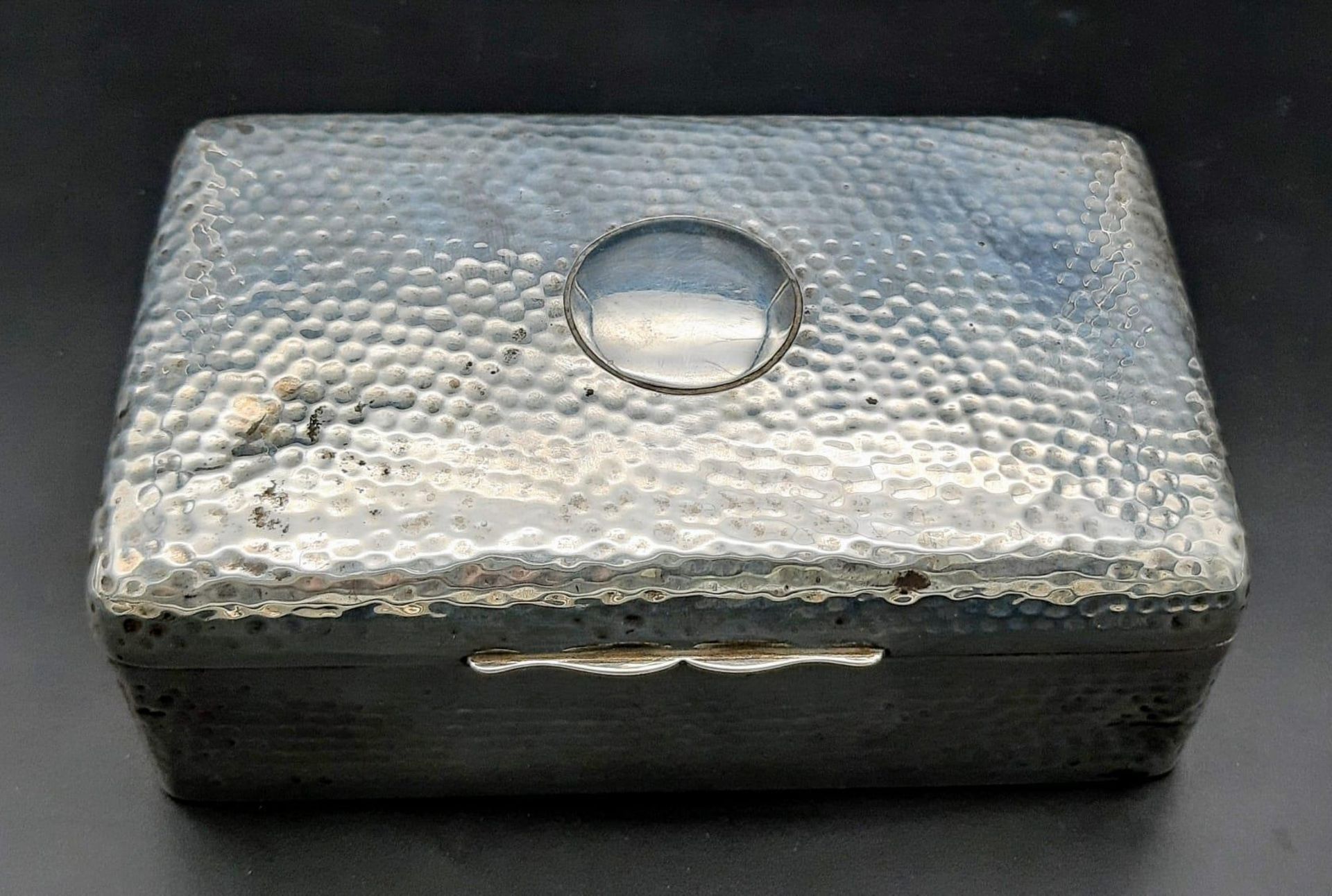 A Wonderful Antique Sterling Silver Cigarette, Cheroot Case. Dimpled silver exterior with a good - Image 7 of 8