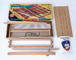 A 1950's Spears weaving loom, size 4. This has never been used and is in excellent condition. The