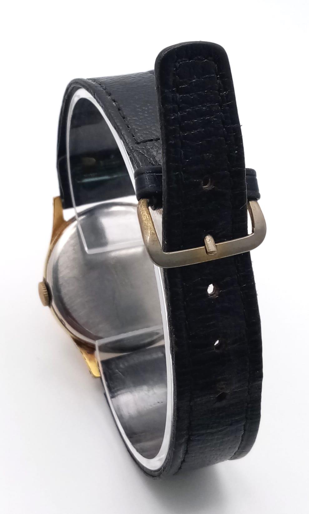 A Vintage Oris Mechanical Gents Watch. Black leather strap. Two tone case - 33mm. Silver tone dial - Image 5 of 6