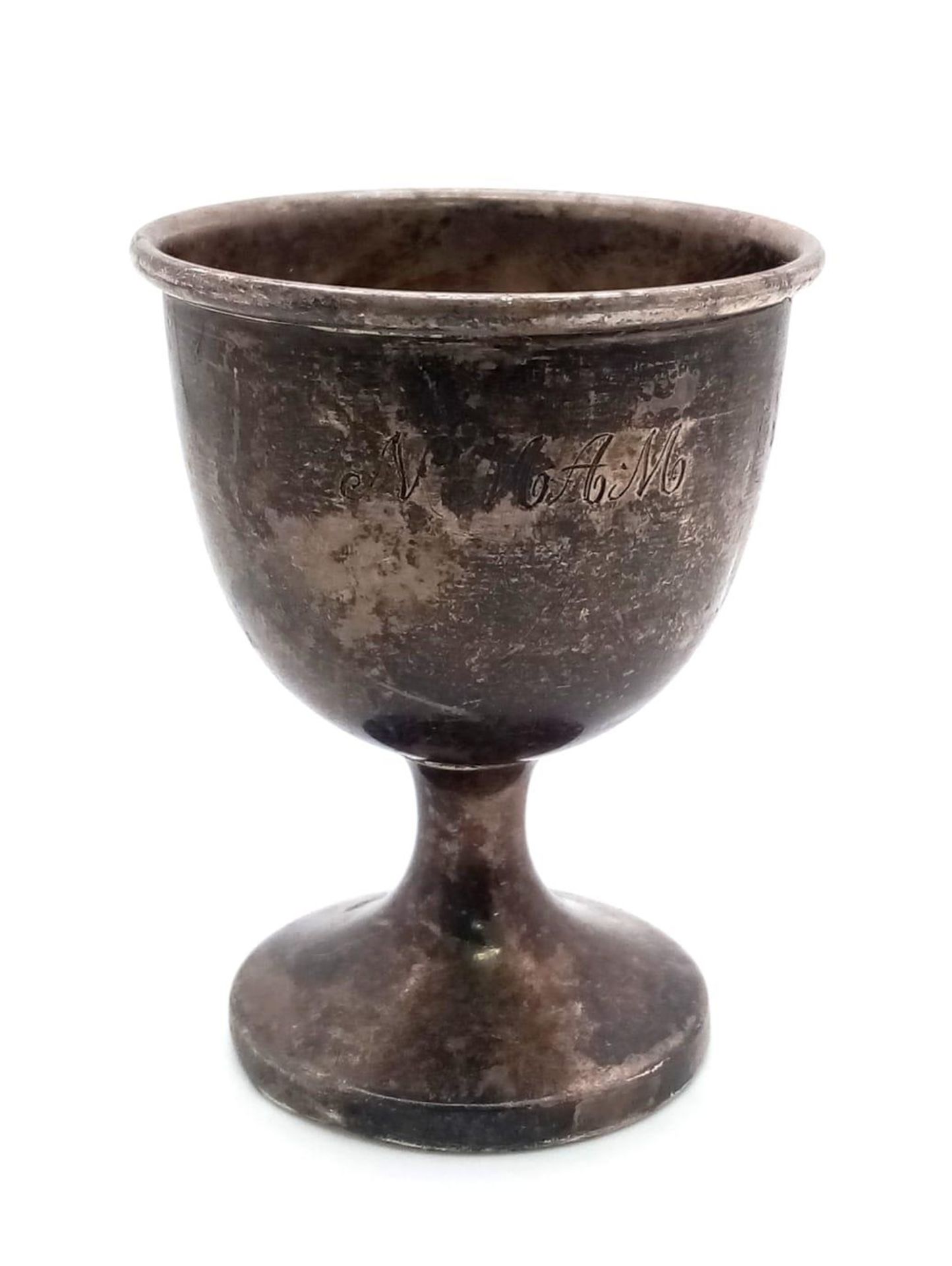 A vintage sterling silver goblet/egg cup. Full hallmarks Birmingham, 1961. Total weight 21.5G.