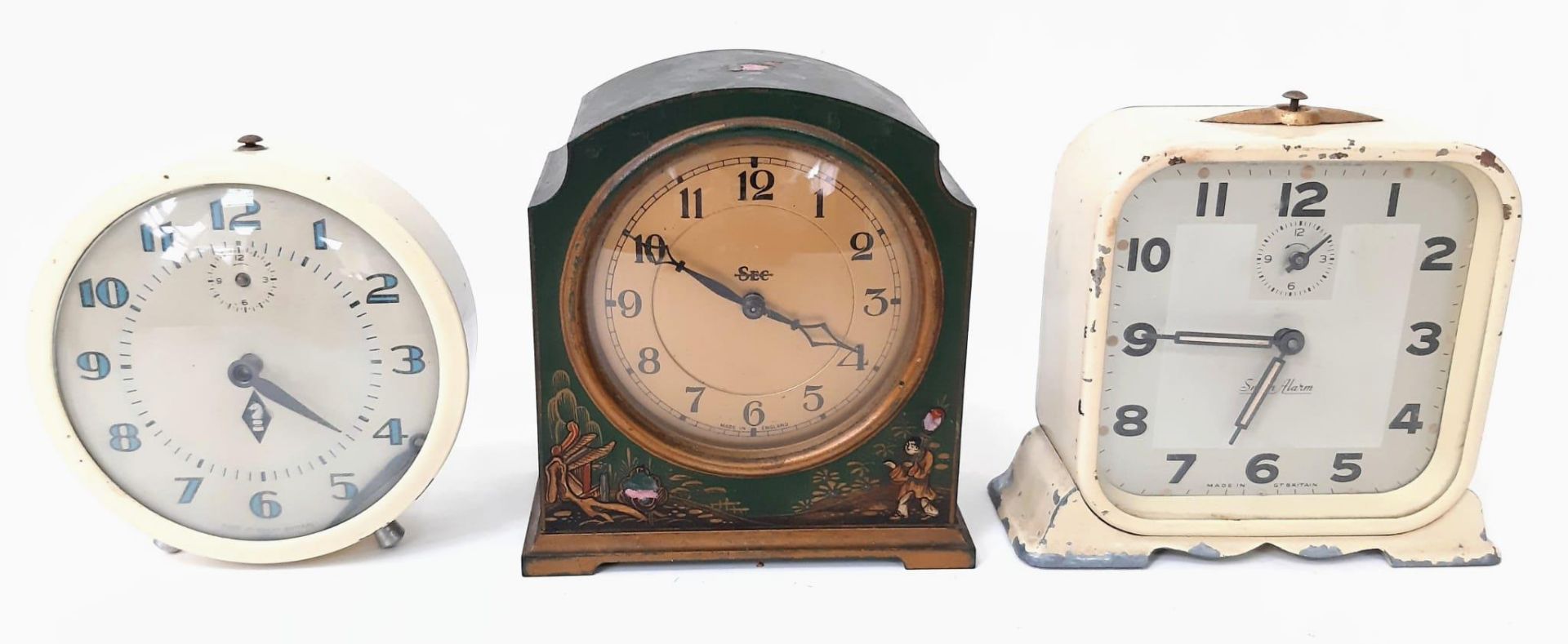 Watch time wizz by with these six vintage clocks. Five Smith's and one Bentima all fixed to unwind - Image 2 of 5