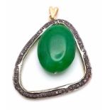 A Jade and Diamond Pendant on Yellow Metal. 4cm. 4.75g weight.