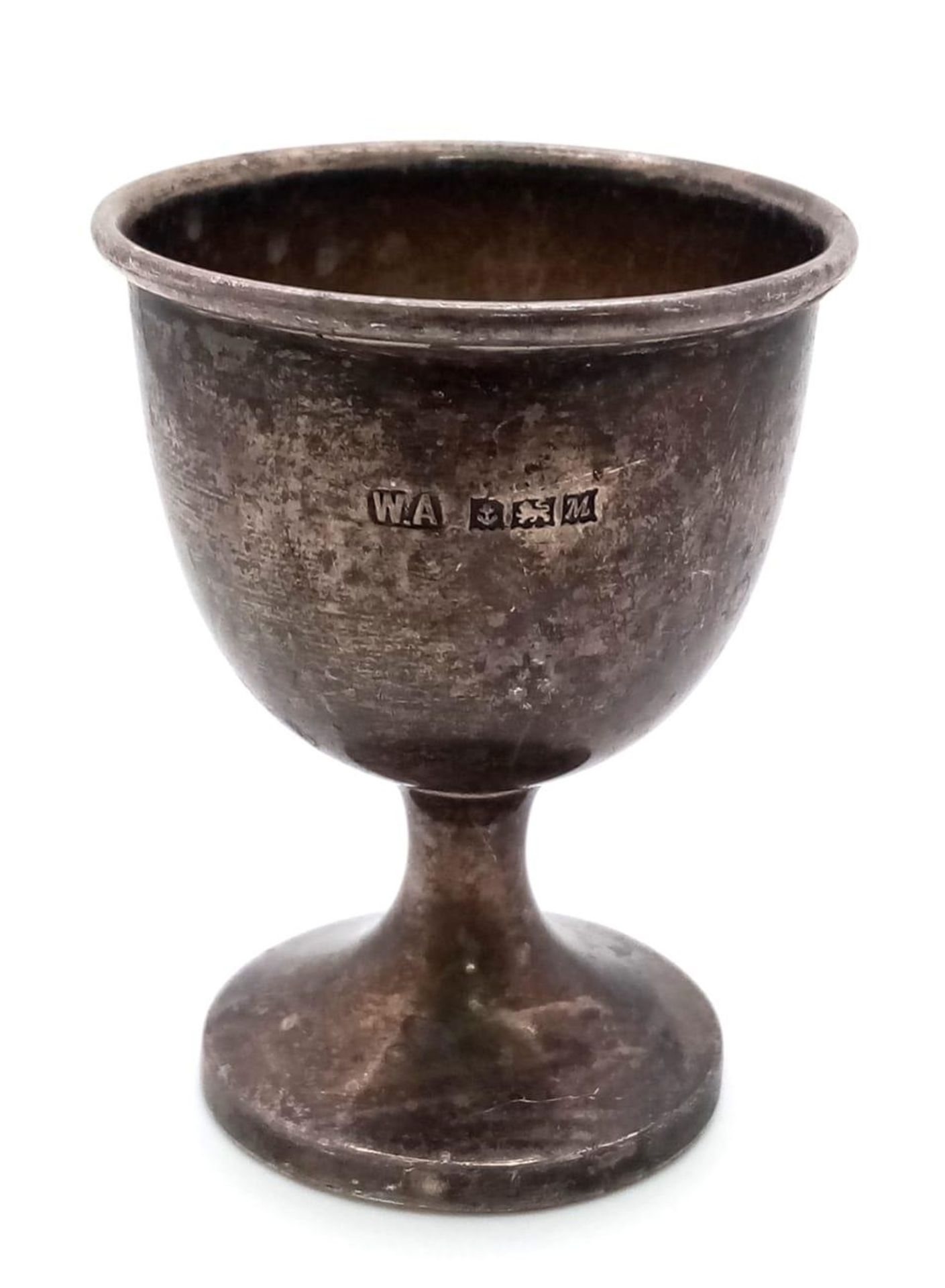 A vintage sterling silver goblet/egg cup. Full hallmarks Birmingham, 1961. Total weight 21.5G. - Image 2 of 5