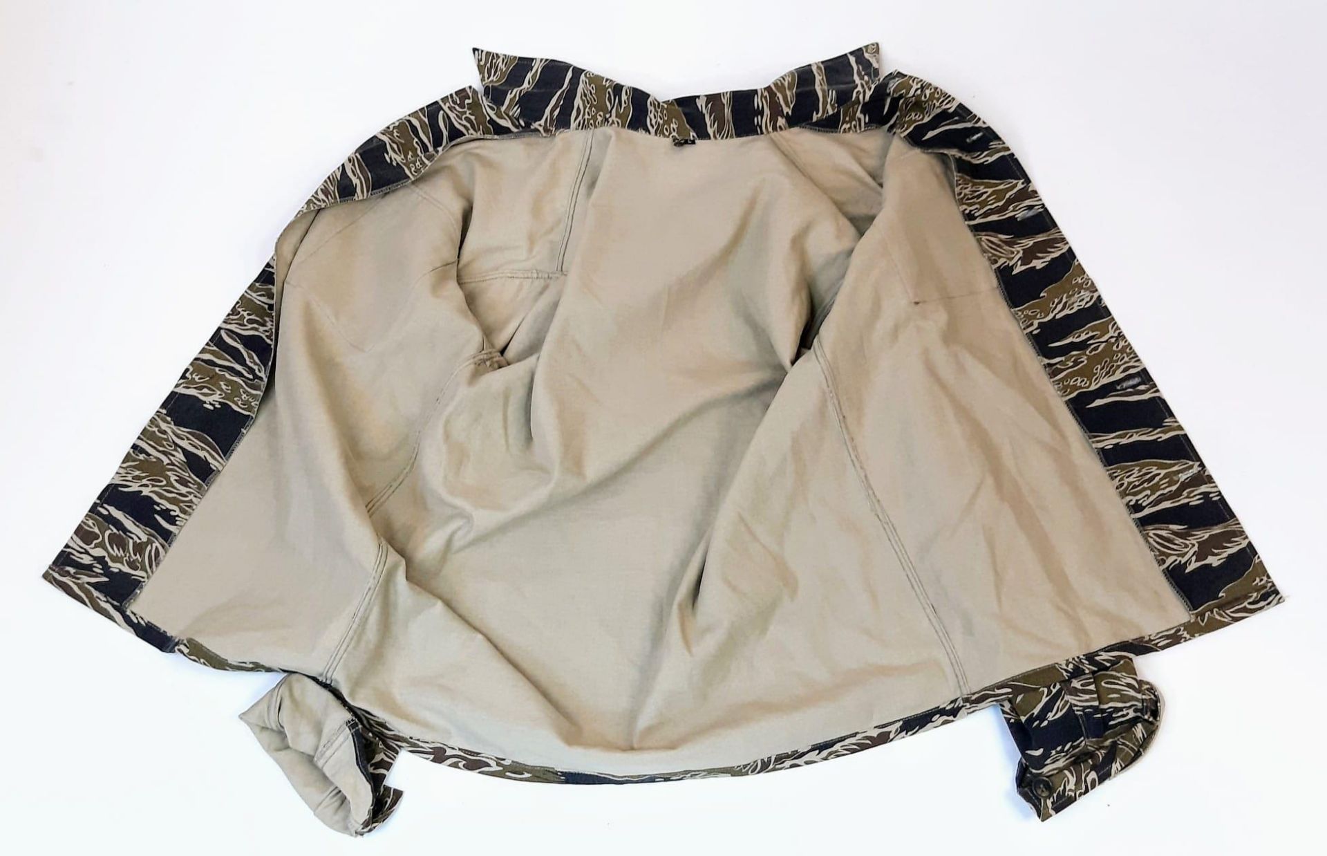 Tiger Stripe Combat Jacket & Trousers Quality Post War Vietnamese made from original fabric. - Image 5 of 5