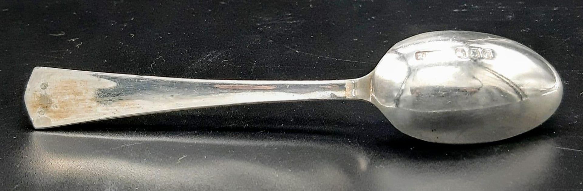 A vintage sterling silver tea spoon. Full hallmark Sheffield, 1936. Total weight 9.85G. Total length - Image 2 of 3