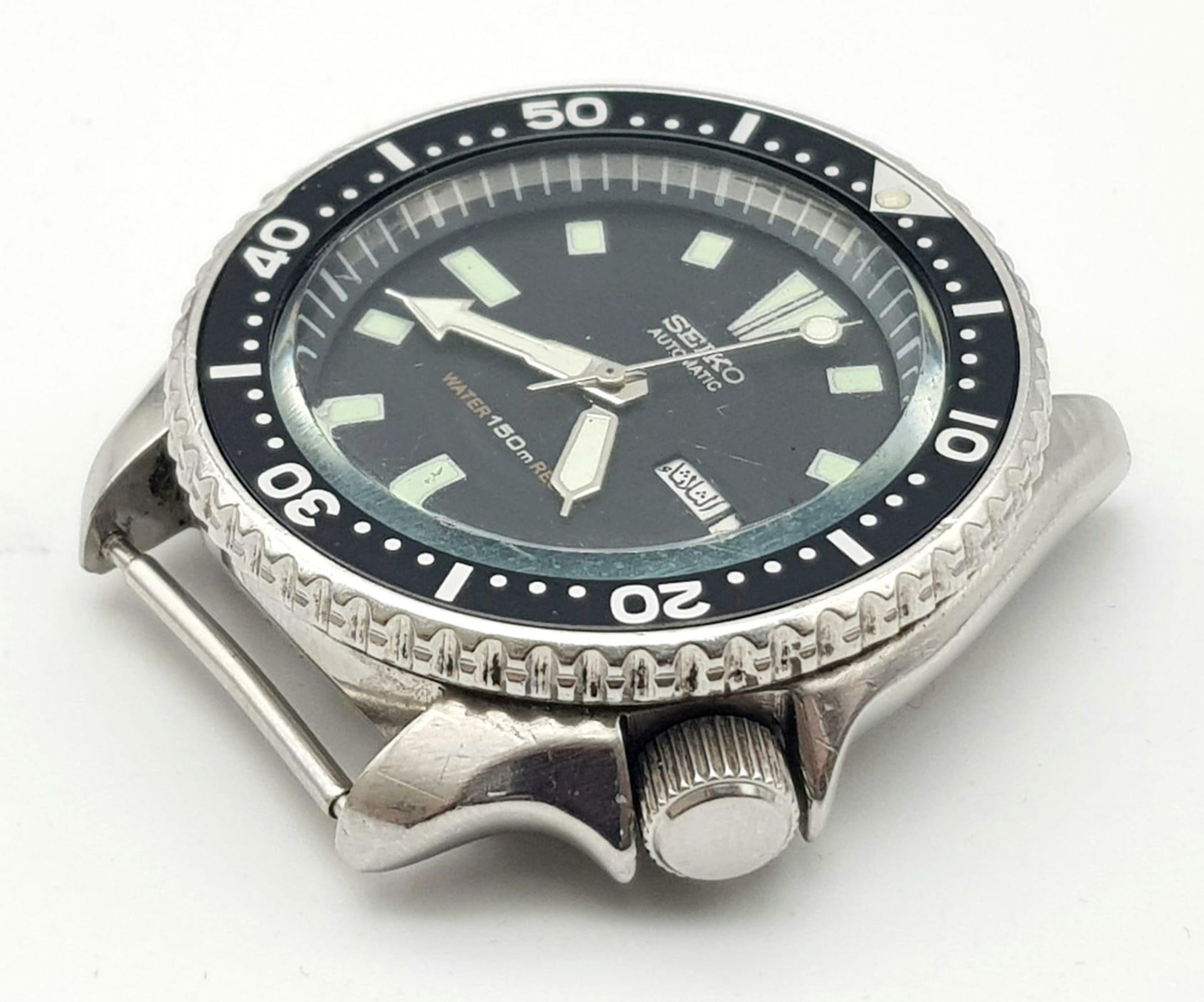 A VINTAGE SEIKO AUTOMATIC DIVERS WATCH WITH DAY AND DATE BOX .. NO STRAP G.W.O. - Image 4 of 5