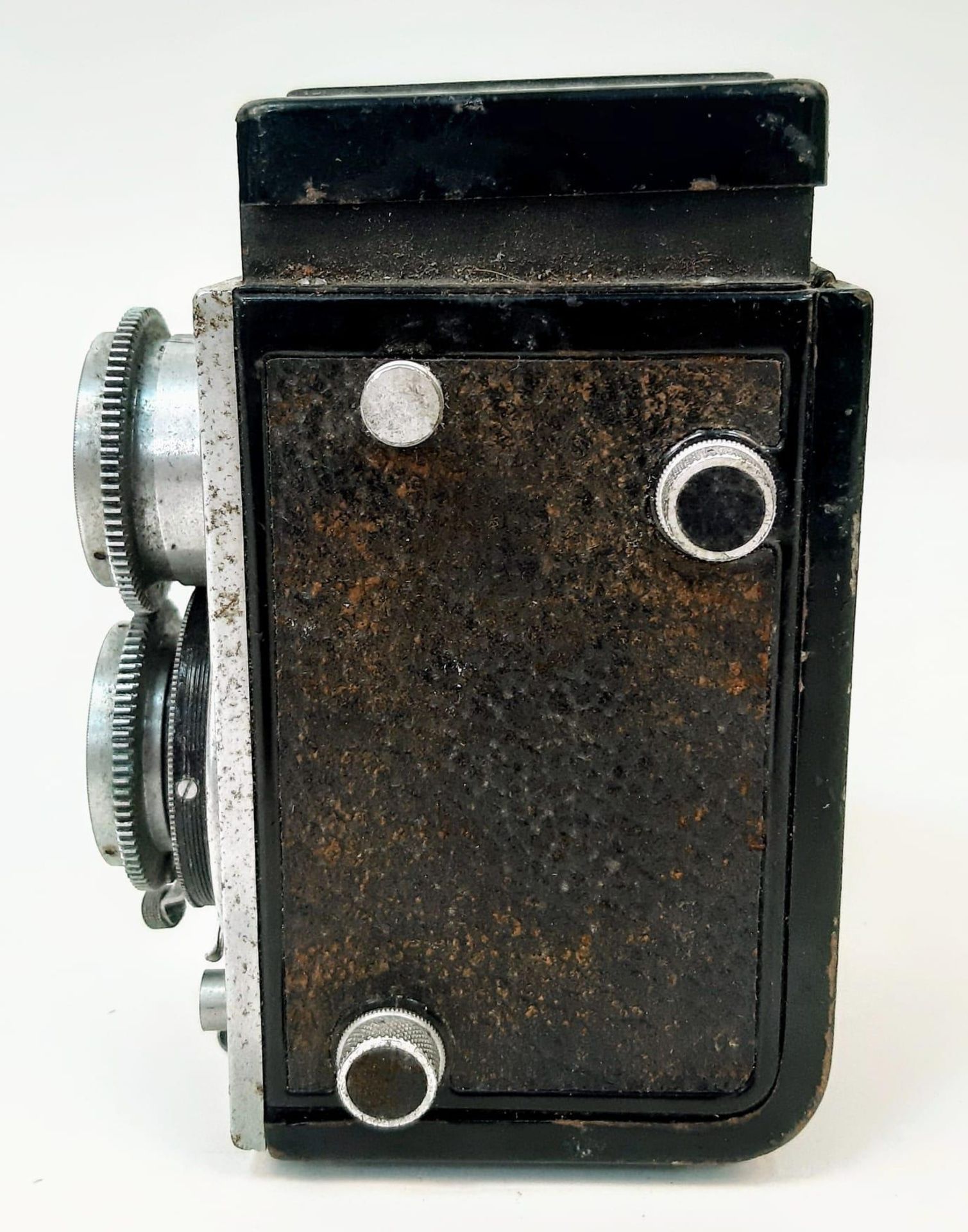 A Vintage Crystar Camera. As found. 14cm x 7cm. - Image 2 of 6