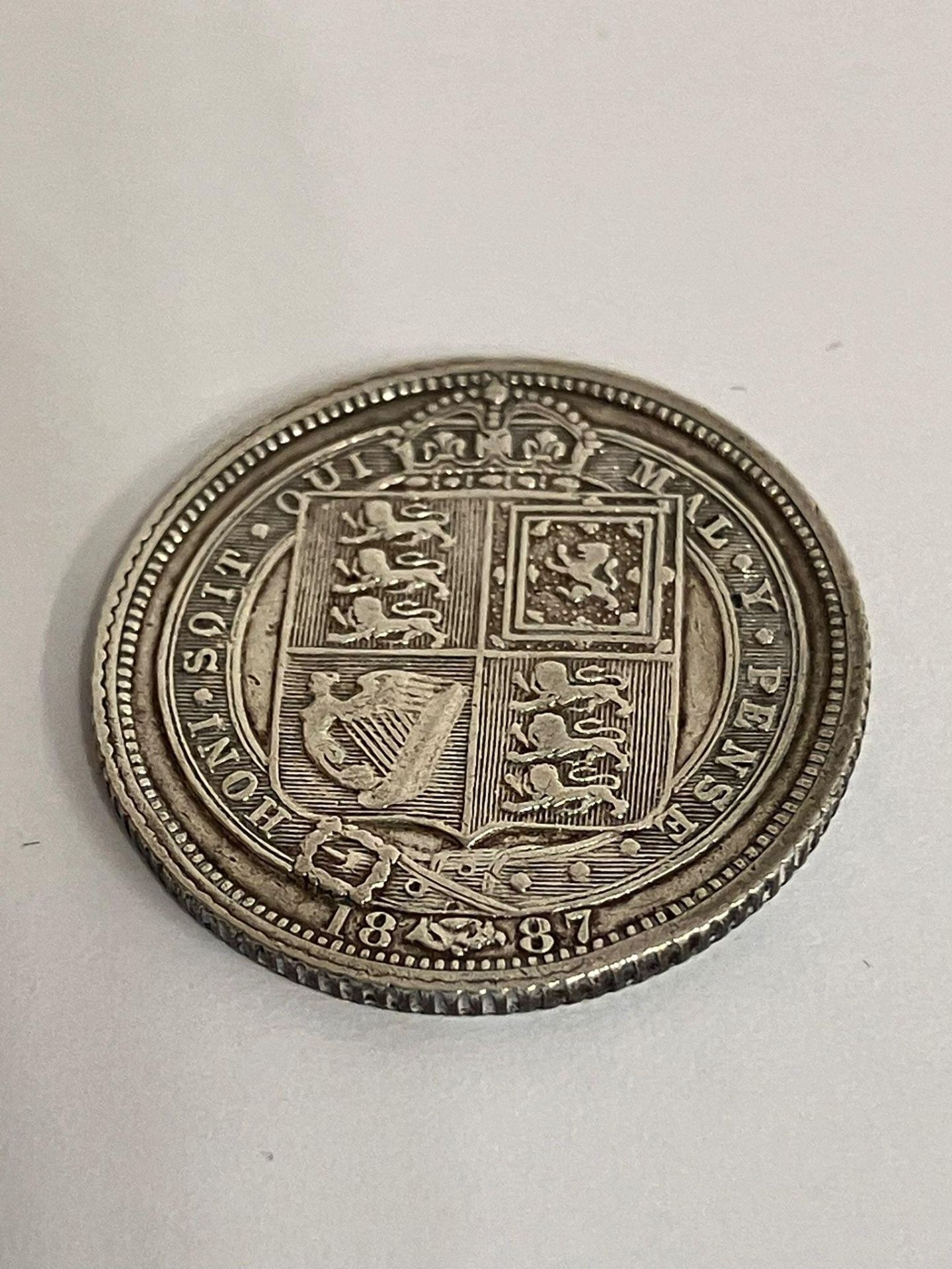 1887 SILVER SIXPENCE in Very fine/extra fine condition. Queen Victoria Golden Jubilee Mintage. - Image 2 of 3