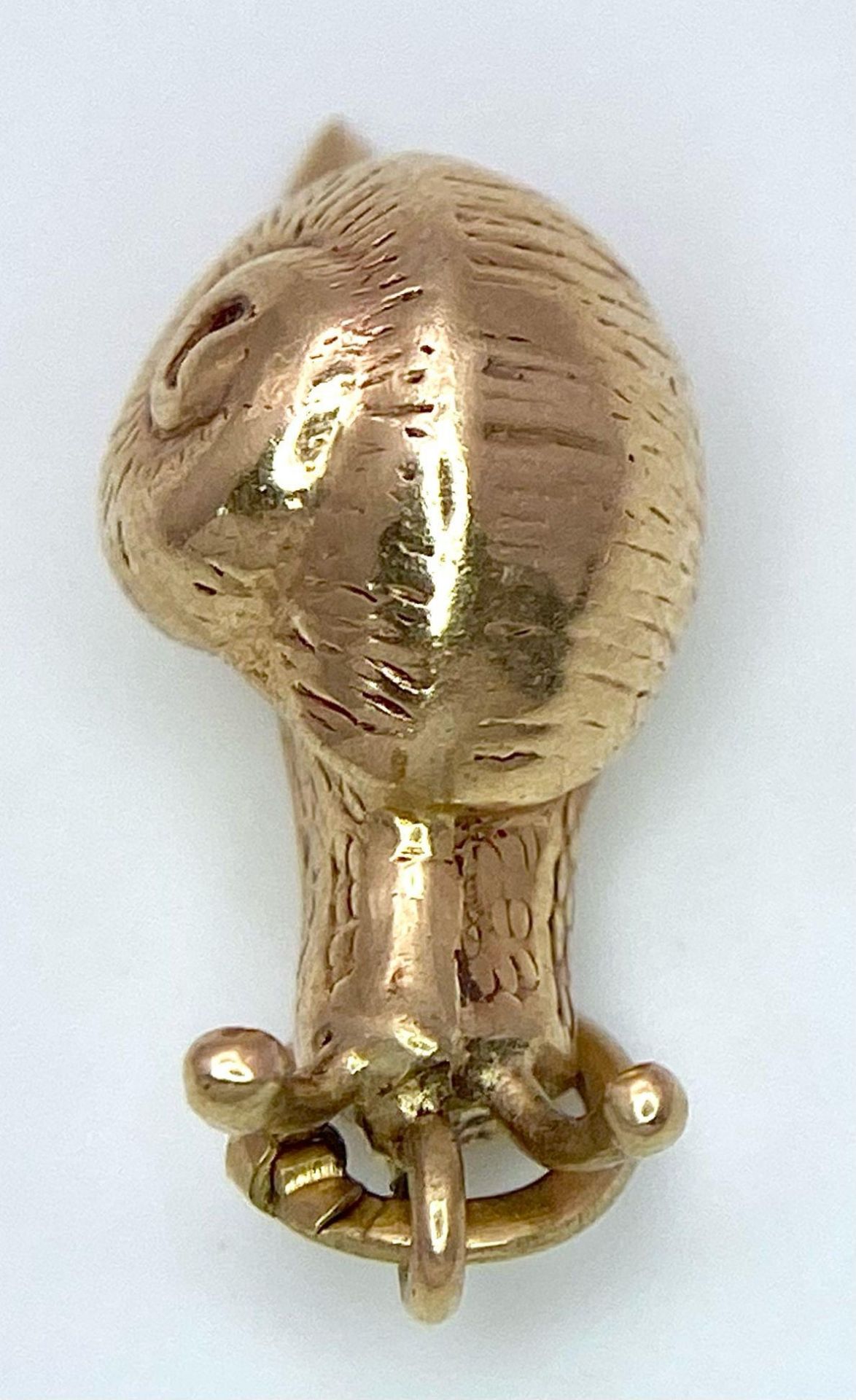 A 9K YELLOW GOLD SNAIL CHARM. TOTAL WEIGHT 0.8G - Image 3 of 4