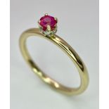A 9K YELLOW GOLD 4 CLAW RUBY SET SOLITAIRE RING WITH DIAMOND SET HIDDEN HALO 0.27CT RUBY 2.1G SIZE O
