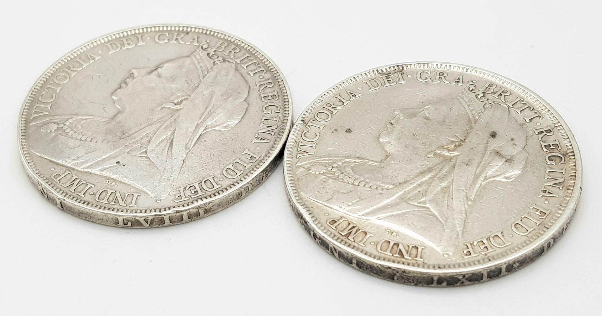 Two Queen Victoria Silver Crown Coins - 1895 and 1898. Please see photos for conditions. - Bild 3 aus 3