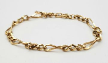 A Vintage 9K Yellow Gold Figaro Link Bracelet. 18cm. 6.3g weight.