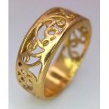 A 22K Yellow Gold (tested) Pierced Band Ring. Size K. 3.75g weight.