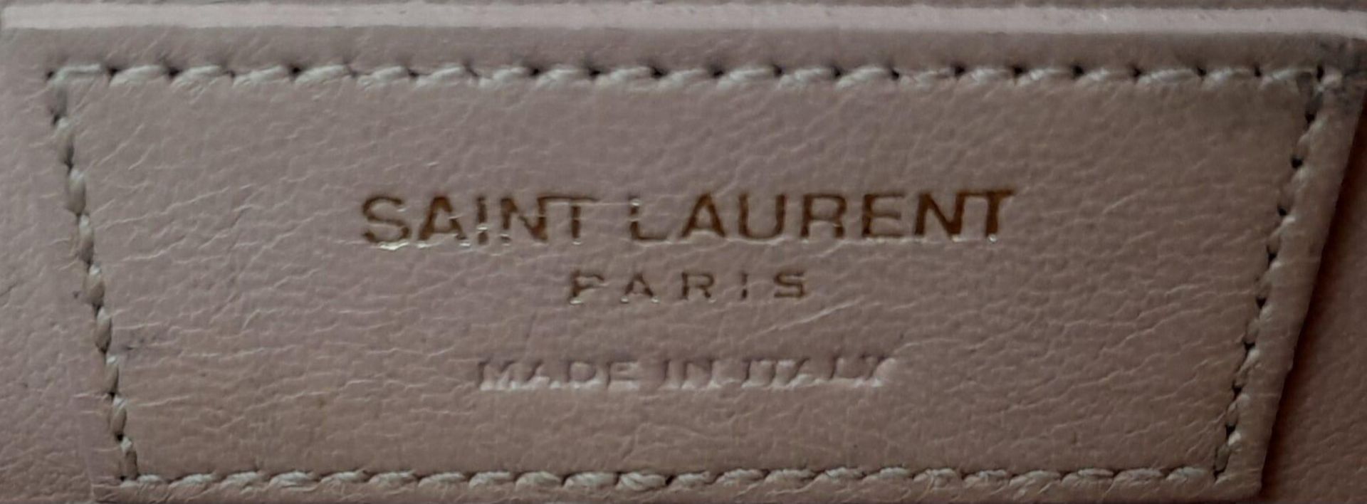 A Pink Saint Laurent Classic Monogram Python Medium Kate Tassel Bag. Gold Hardware. 9.5 inch W x 6 - Bild 9 aus 13