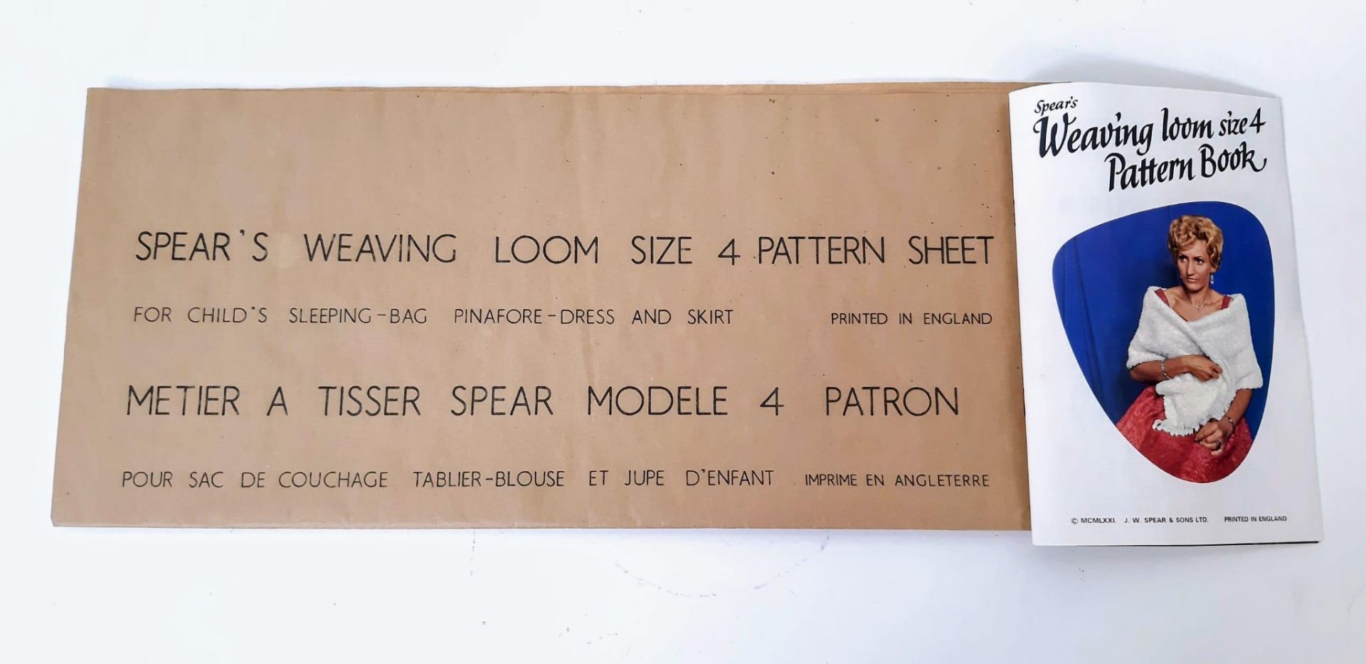 A 1950's Spears weaving loom, size 4. This has never been used and is in excellent condition. The - Image 4 of 6