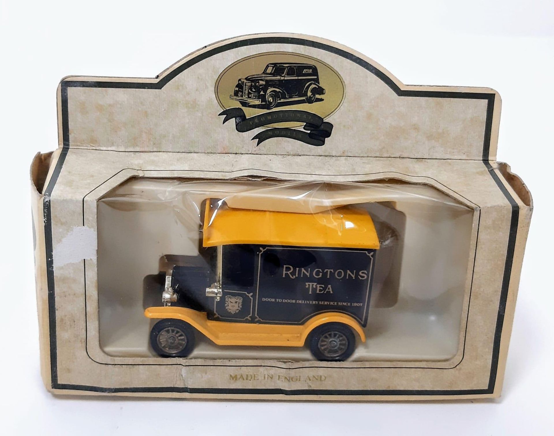 5x various die-cast model cars and vehicles in their original packaging, see photos for condition. - Image 3 of 7