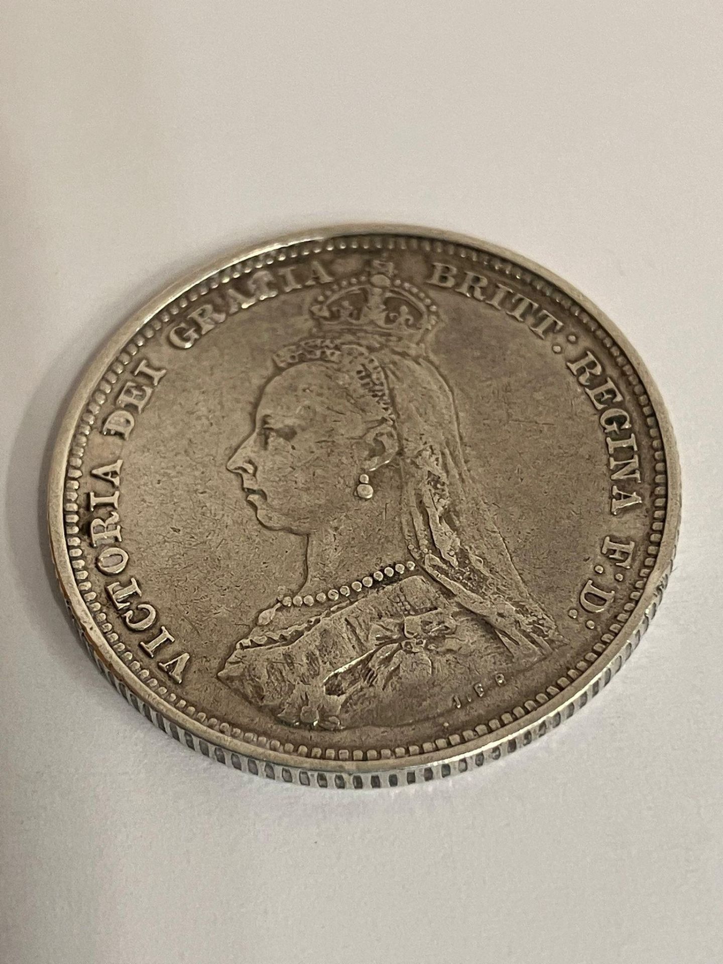 1887 SILVER SHILLING in extra fine/brilliant condition. From the Queen Victoria Golden Jubilee - Image 2 of 3