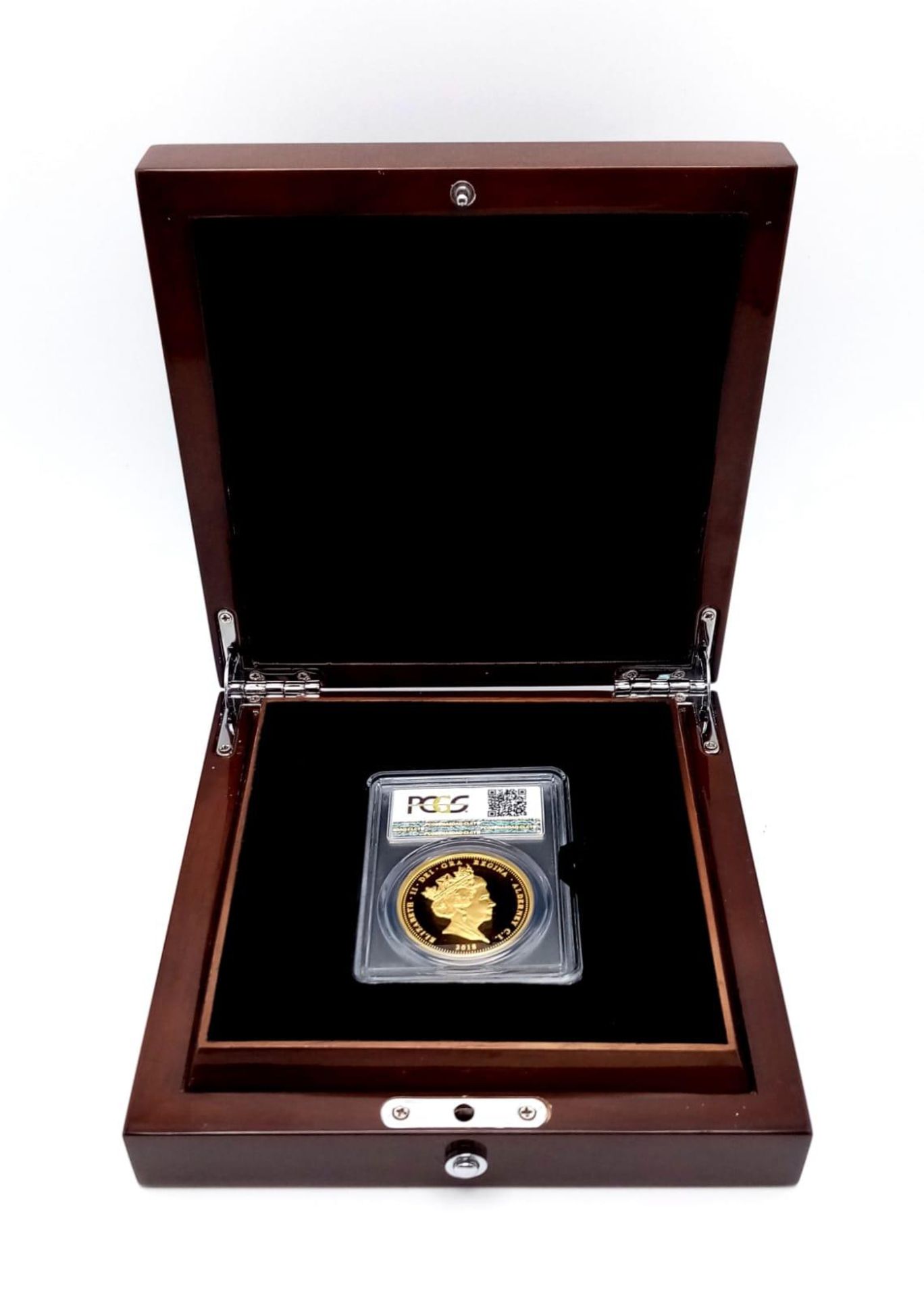 A Limited Edition Dam Busters 1oz Fine Gold (.999) Proof Coin. This 2018 (One Hundred Pound) Gold - Image 3 of 4