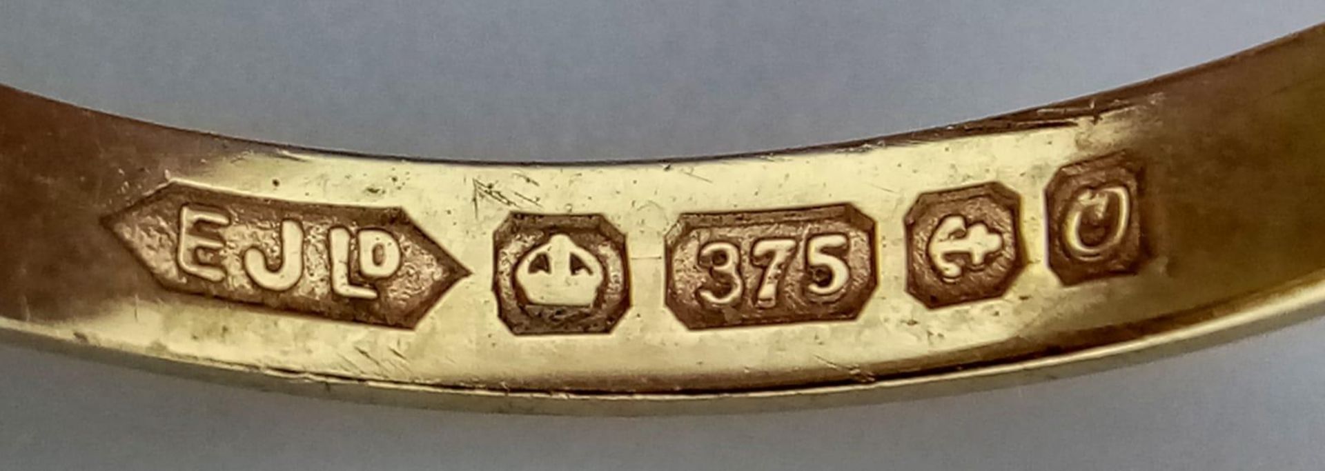 A Vintage 9K Yellow Gold Small Signet Ring. Size K. 1.3g weight. - Bild 5 aus 5