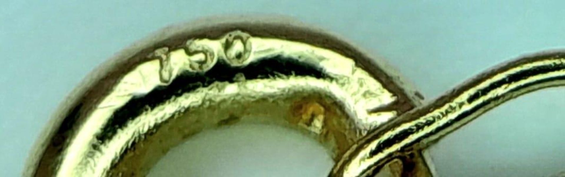 An 18K Bi Colour Gold Diamond Pendant on an 18K Yellow Gold Disappearing Necklace. 0.15ct diamond. - Bild 10 aus 11