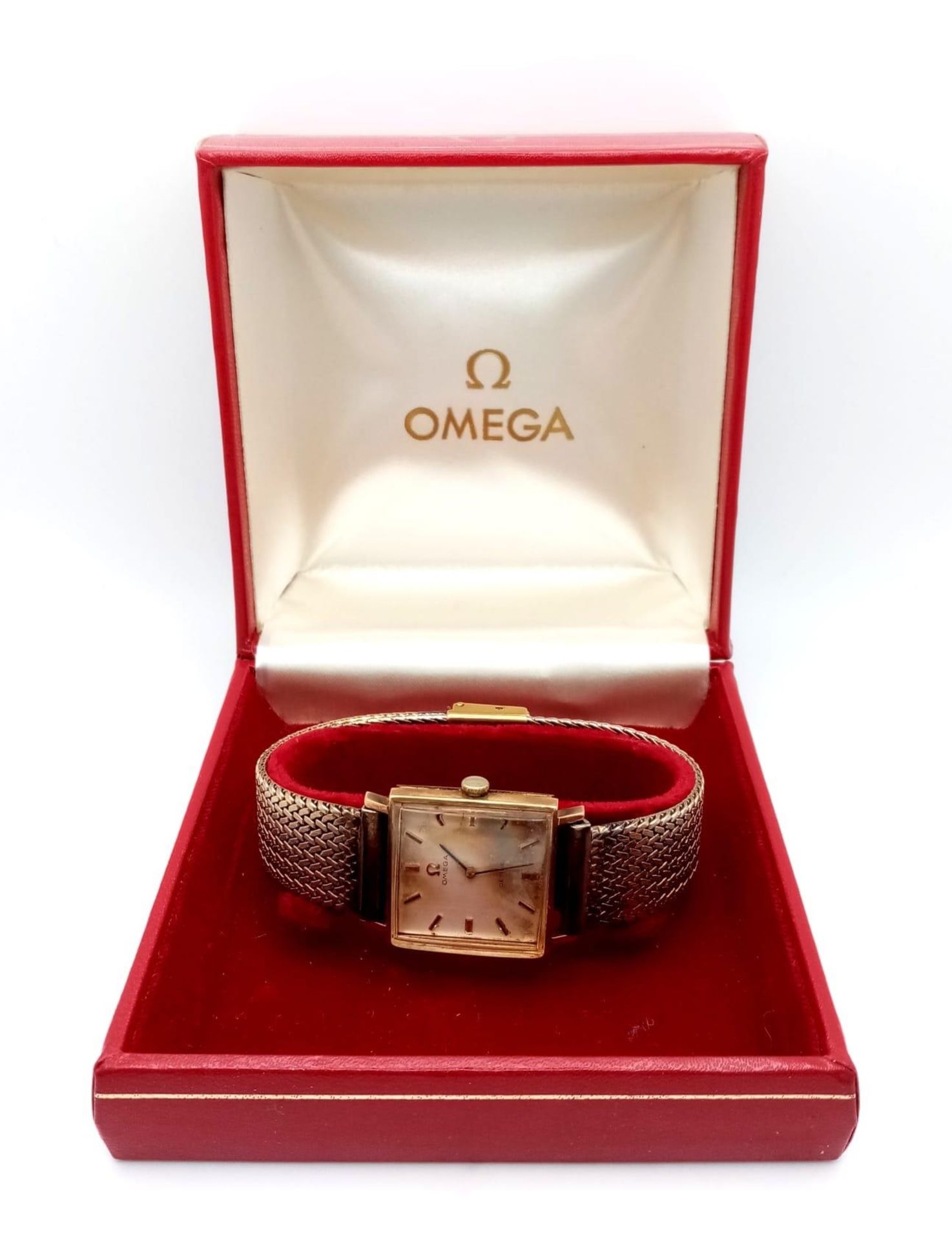 A Vintage Omega 9K Gold Cased Gents De Ville Watch. 620 calibre. Gilded stainless steel bracelet. 9K - Image 5 of 7