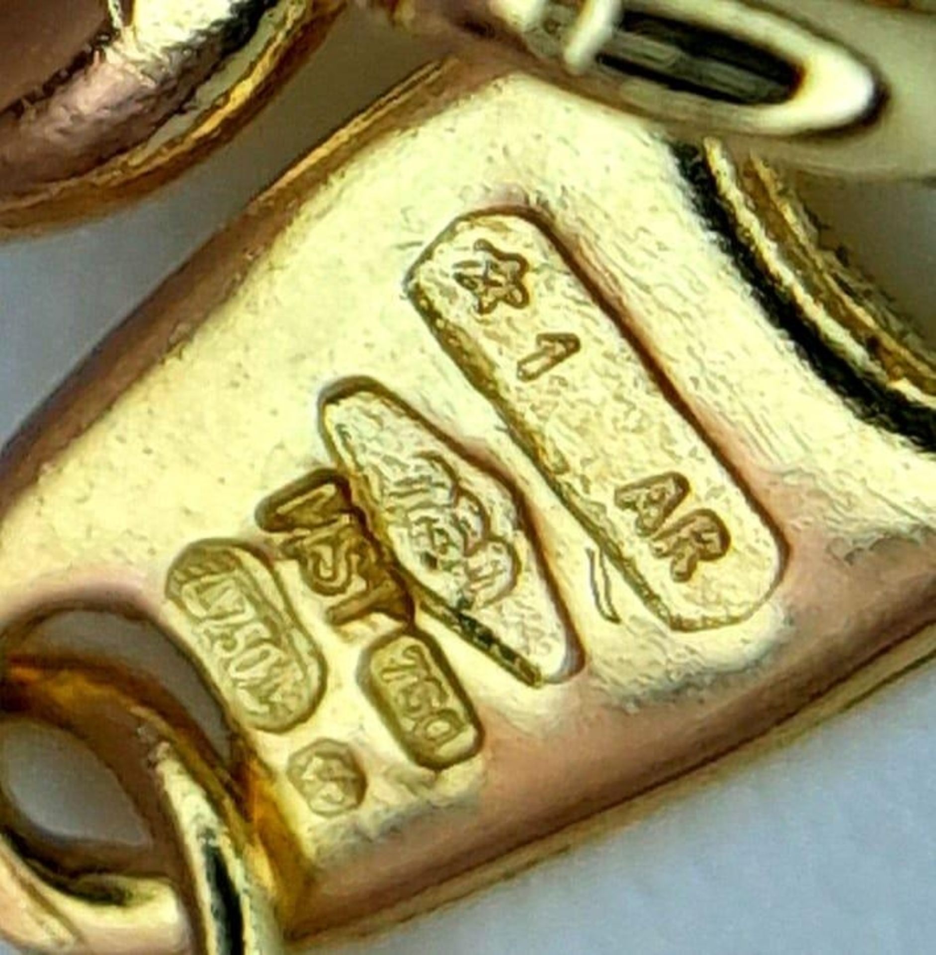 An 18K Bi Colour Gold Diamond Pendant on an 18K Yellow Gold Disappearing Necklace. 0.15ct diamond. - Bild 8 aus 11