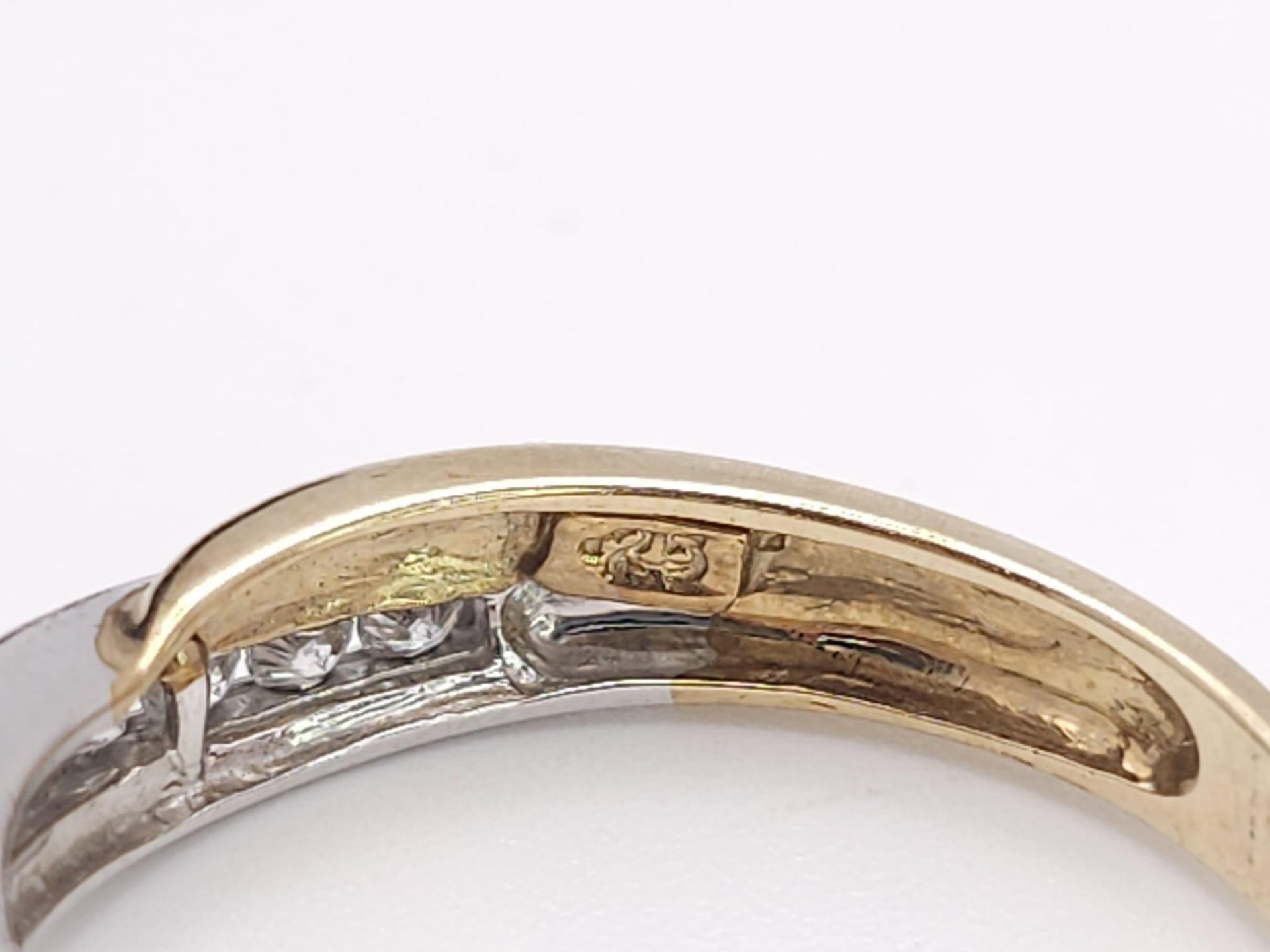 A 9K Yellow Gold and Diamond Half-Eternity Ring. 0.22ctw. 2.3g total weight. Size P. - Bild 7 aus 7