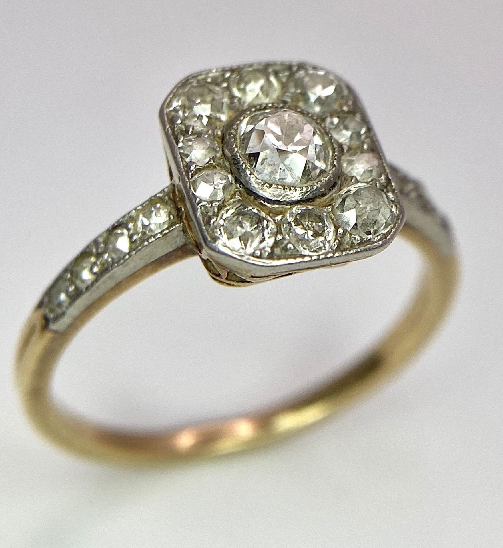 A 9 K yellow gold ring with an ART DECO style diamond cluster and more diamonds on the shoulders, - Image 3 of 8