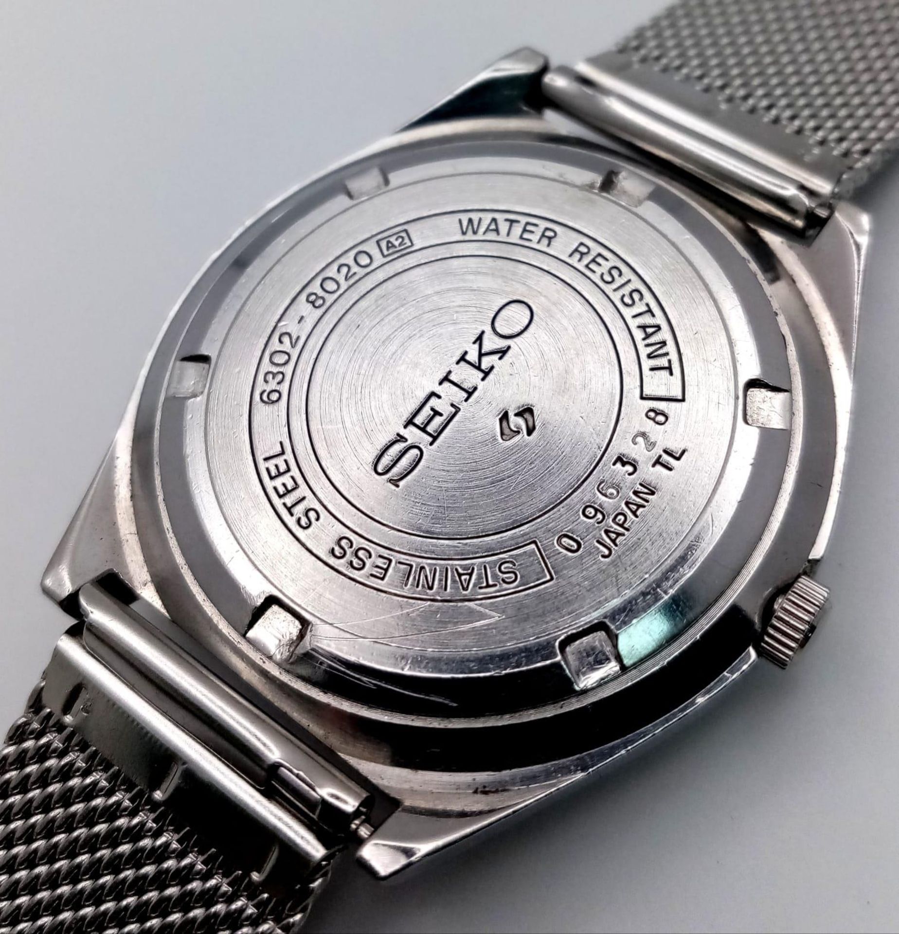 A Vintage Seiko Automatic Gents Watch. Stainless steel bracelet and case - 38mm. Blue dial with date - Bild 7 aus 7