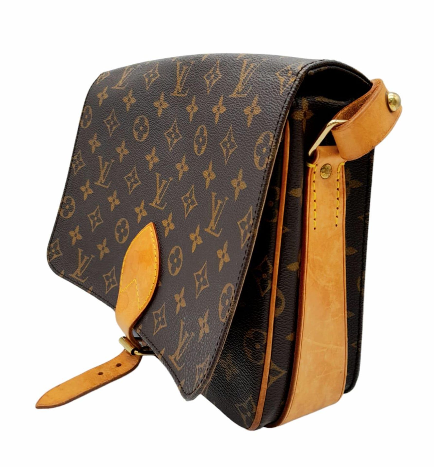 A Vintage Louis Vuitton Cartouchiere Shoulder Bag. LV monogram canvas exterior with cow-hide leather - Image 3 of 9