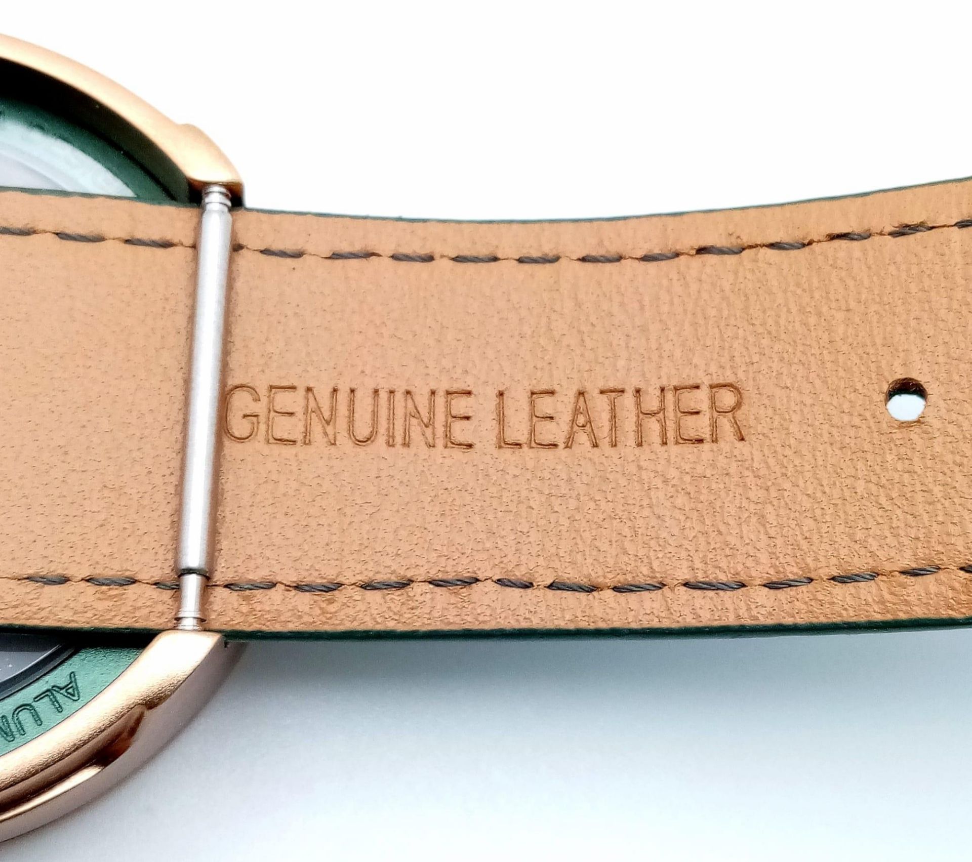 A Verticale Mechanical Top Winder Gents Watch. Green leather strap. Gold tone ceramic gilded - Bild 6 aus 7