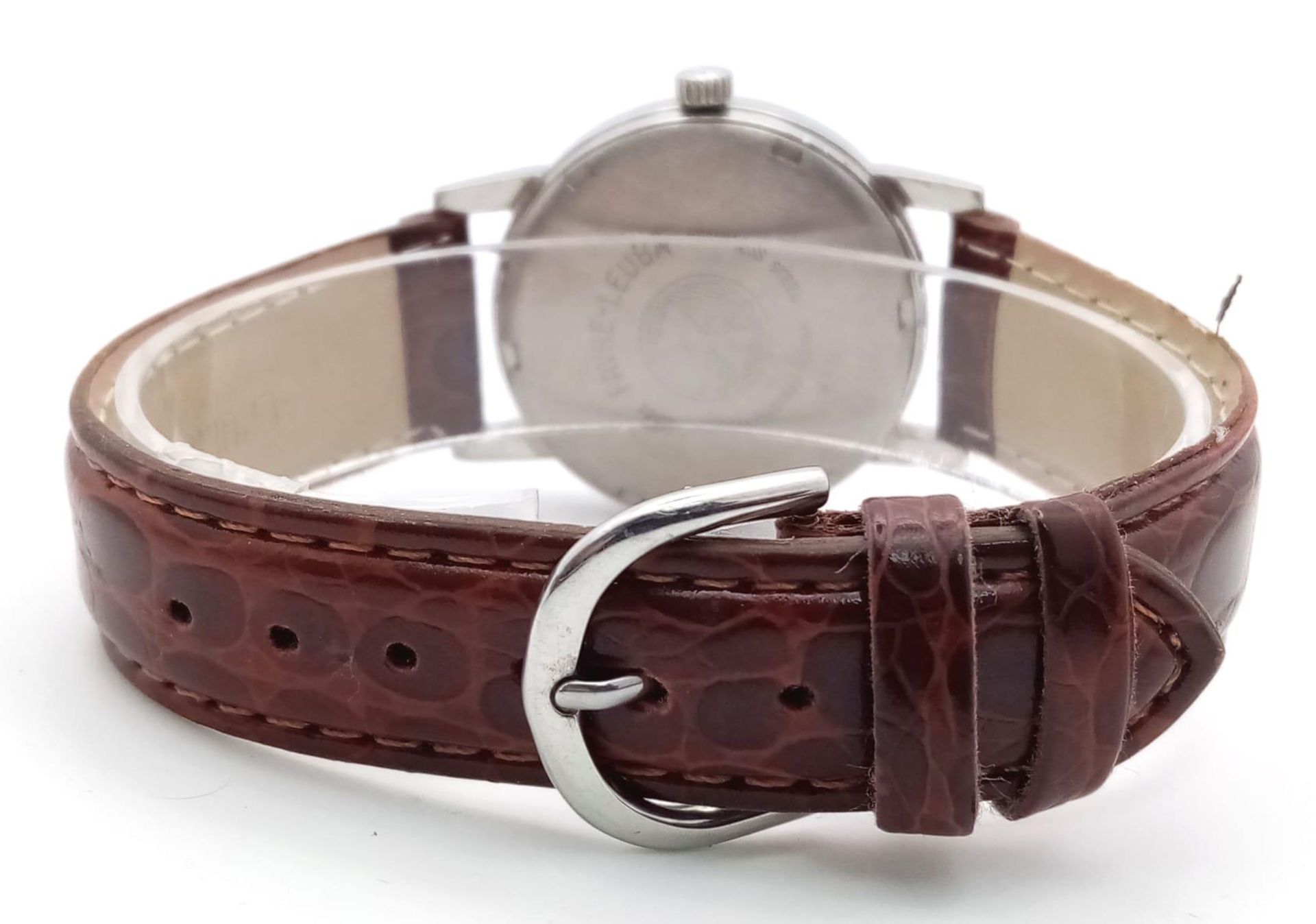 A Vintage Favre-Leuba Sea-Chief Gents Watch. Brown leather strap. Stainless steel case - 35mm. White - Image 4 of 6