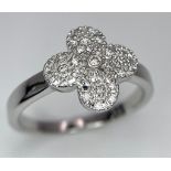 A LUCKY 18K WHITE GOLD 4 LEAF CLOVER DIAMOND SET RING, APPROX 0.35CT, WEIGHT 3.9G SIZE M