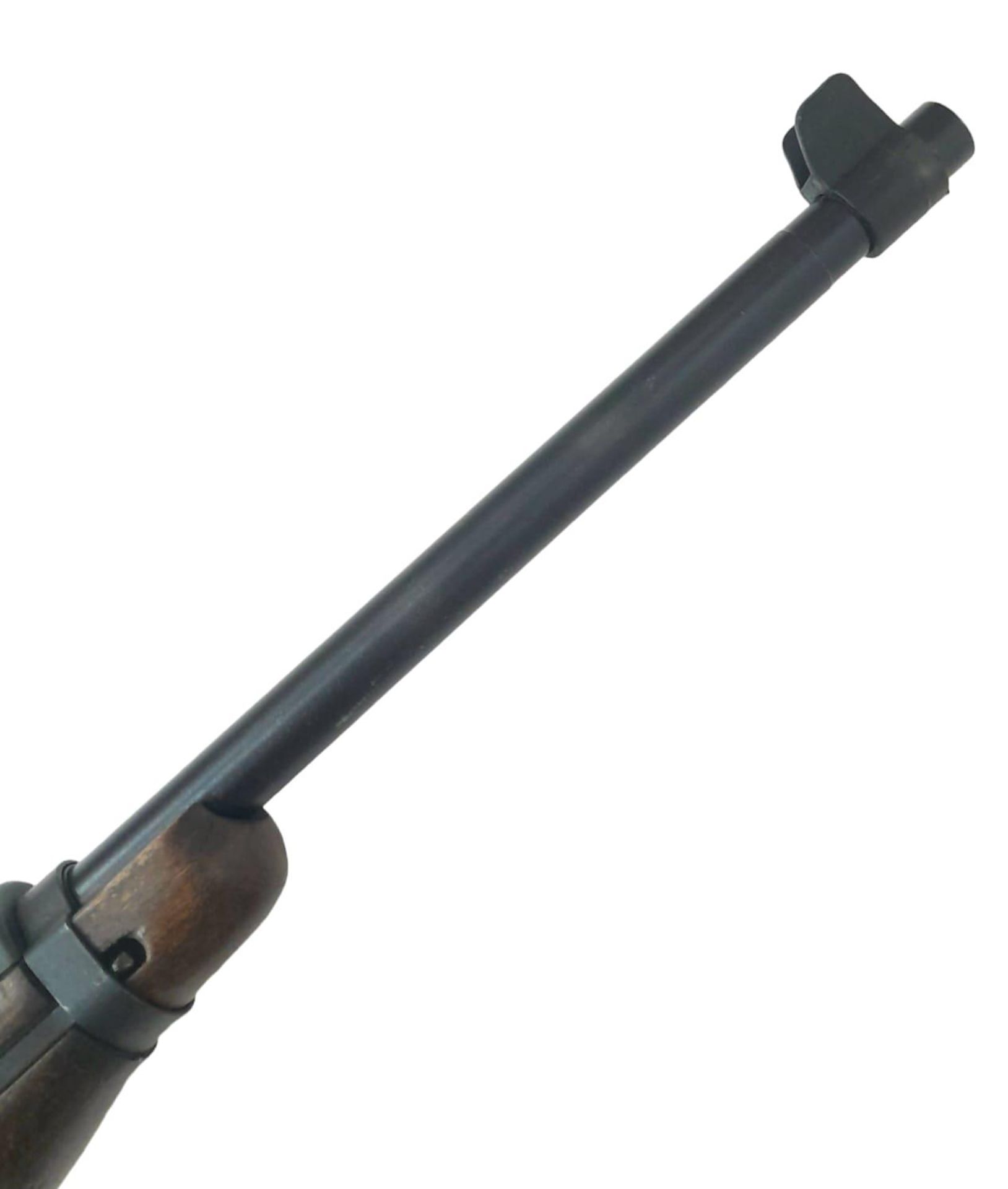 A Deactivated Winchester M1 Carbine Self Loading Rifle. Used by the USA in warfare from 1942-73 this - Image 8 of 12