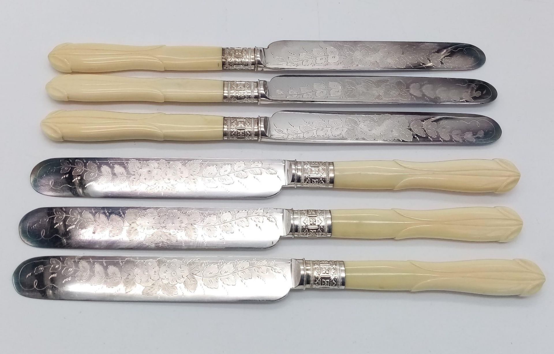 An Antique Set of Six Decorative White Metal and Bone Handled Knives and Forks. Excellent - Bild 2 aus 7