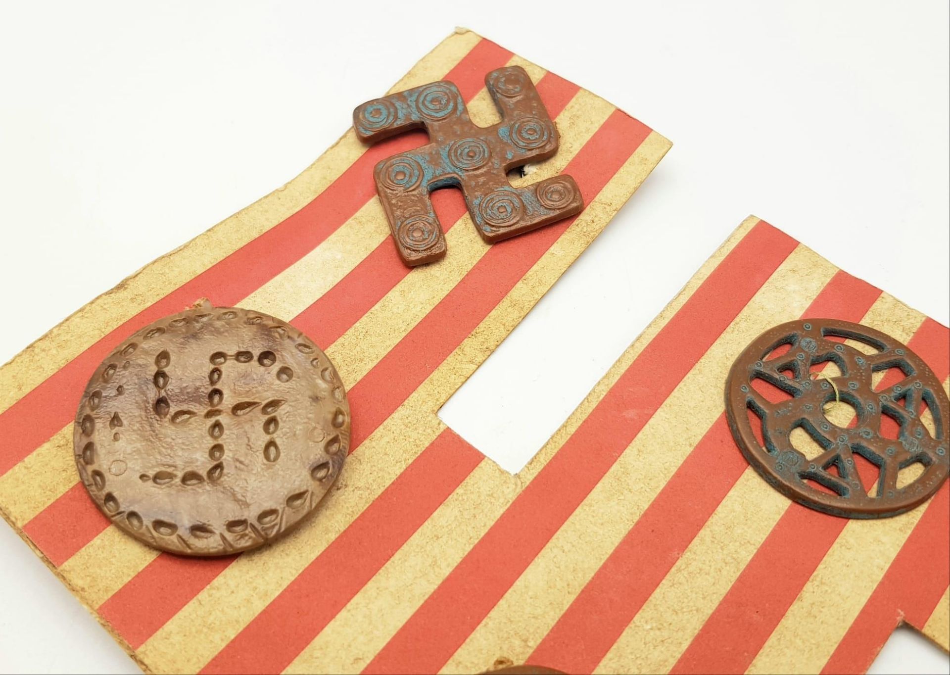 3rd Reich Archaeology Set of Winterhilf Tinnie Badges. The set of 9 badges are a portrayal of pre- - Image 4 of 5