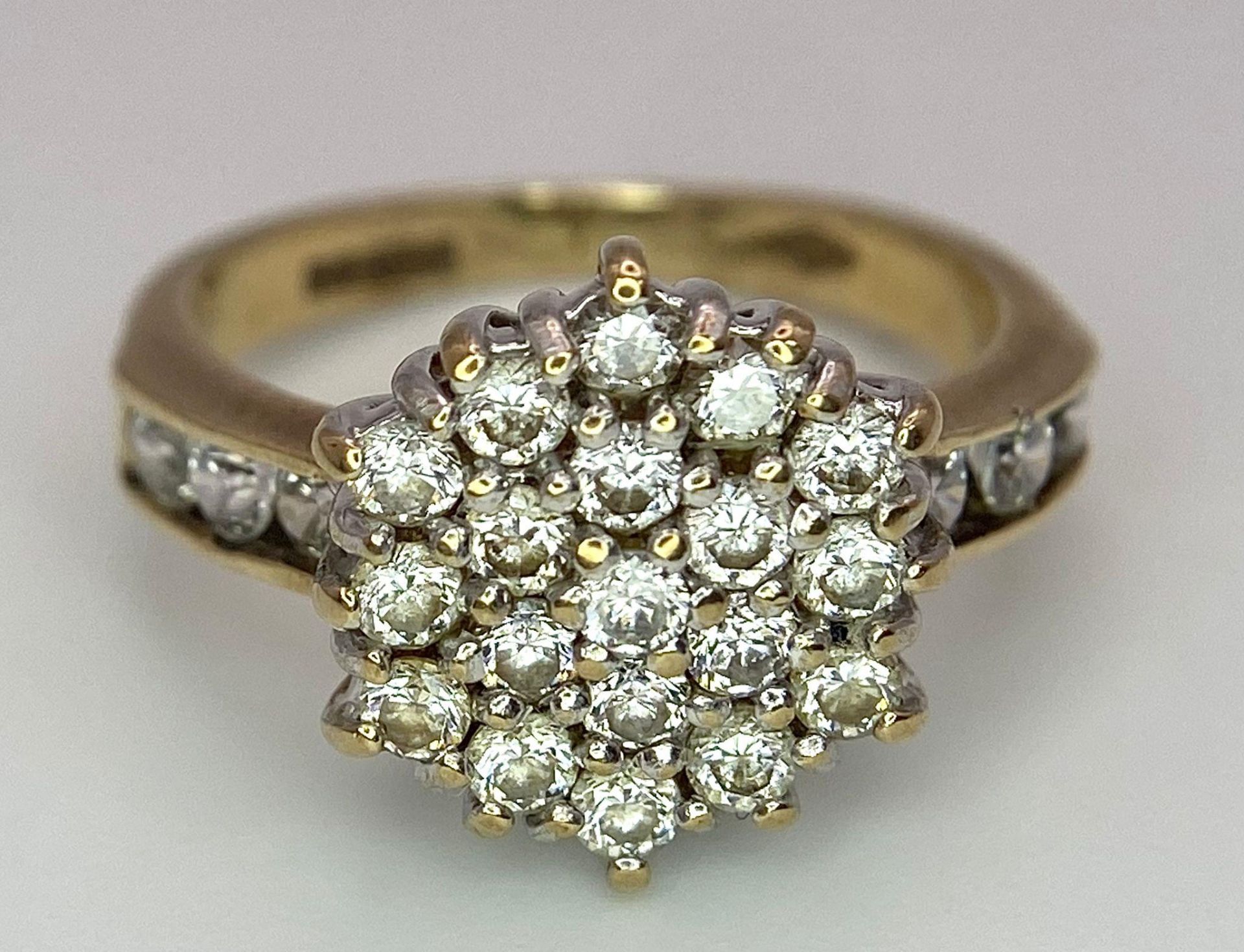 A 9K Yellow Gold CZ Flower Cluster Ring. Size I. 3.1g total weight. - Image 4 of 8