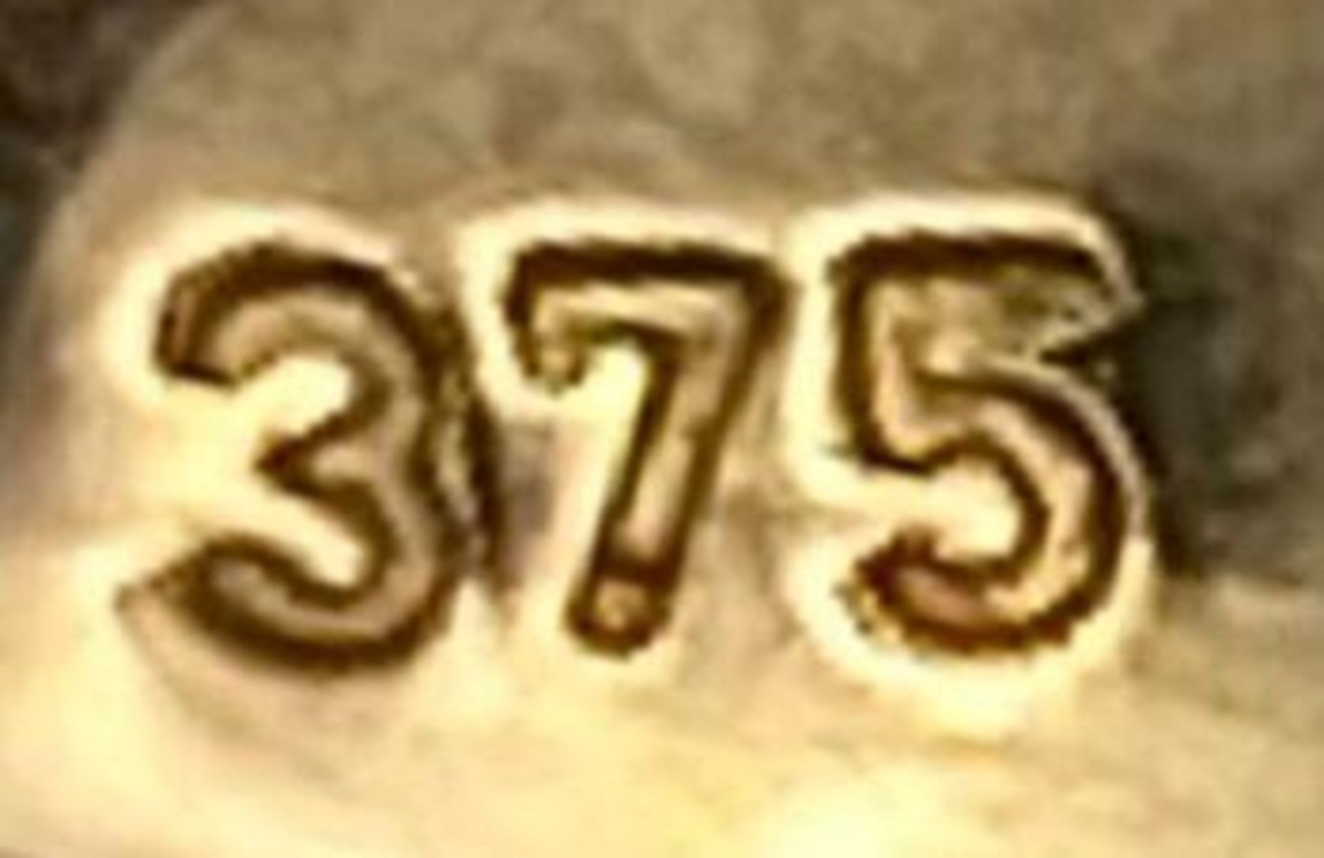 A 9K Yellow Gold Three-Row Link Bracelet. 18cm. 4.5g weight - Bild 4 aus 4