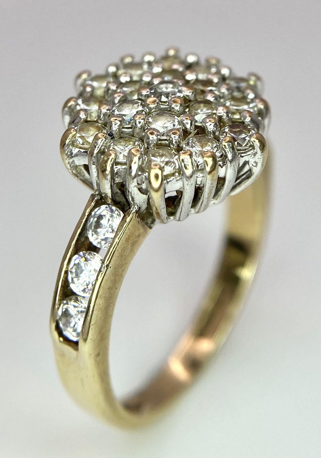 A 9K Yellow Gold CZ Flower Cluster Ring. Size I. 3.1g total weight. - Image 5 of 8