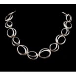 A Vintage 925 Sterling Silver Oval Link Necklace. 42cm length. 34g weight.
