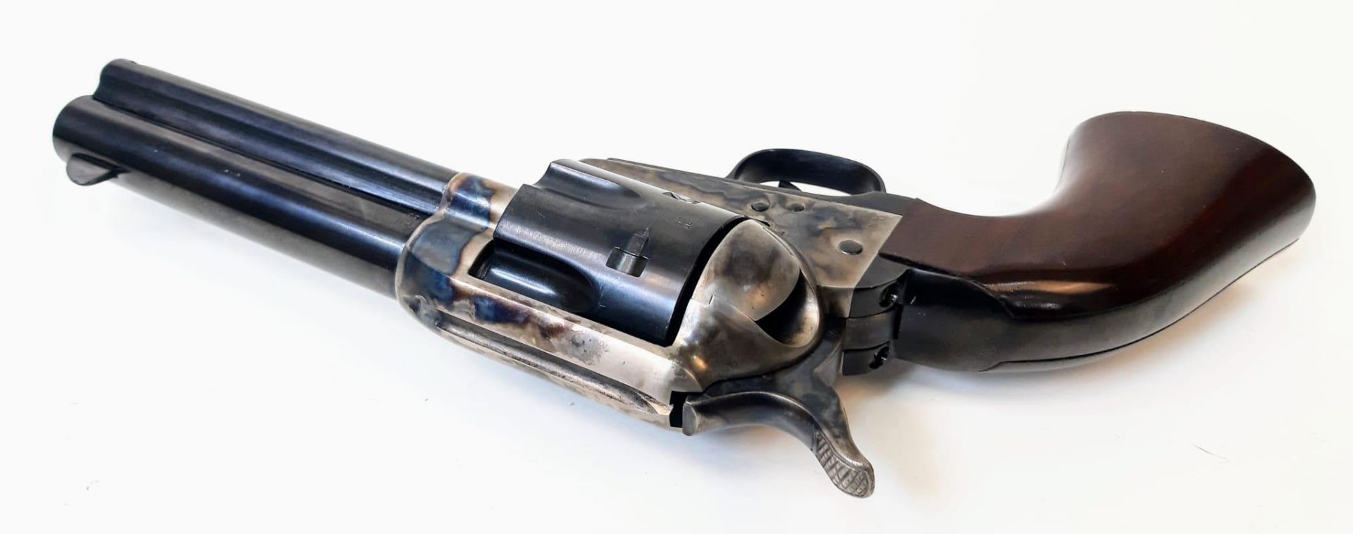 A Deactivated Uberti Reproduction Colt Peacemaker Gun. This Italian made .22 calibre revolver - Bild 4 aus 10